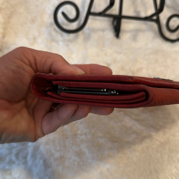 Gucci Burnt Orange Canvas Wallet - Picture 11 of 12
